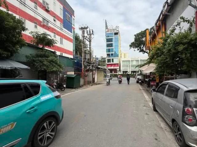 Nhà bán tại Hoàn Kiếm, Hà Nội