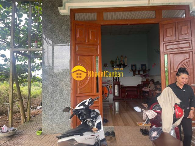 Mặt bằng bán