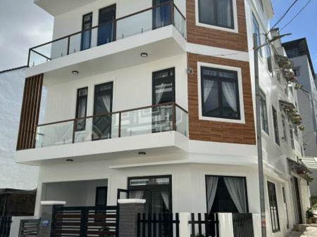 Nhà mặt phố bán tại Lâm Đồng
