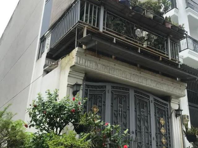 Nhà bán tại Khuôn viên UBND Thành phố Hồ Chí Minh, Thành phố Hồ Chí Minh
