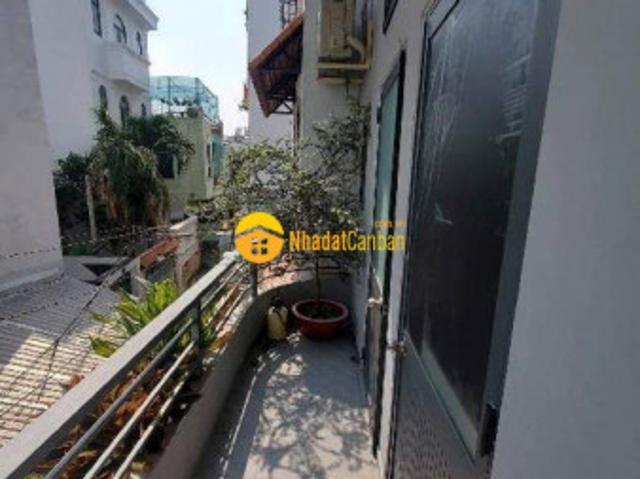 Nhà mặt phố bán