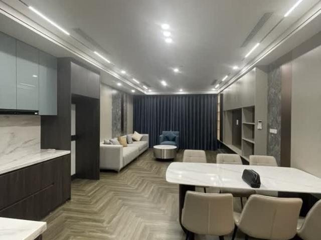 Nhà bán tại Hoàn Kiếm, Hà Nội