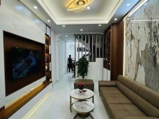 Nhà bán tại Hoàn Kiếm, Hà Nội
