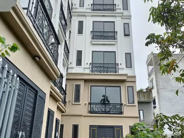 Nhà bán tại Hoàn Kiếm, Hà Nội