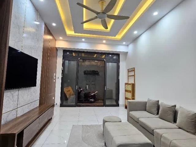 Nhà bán tại Hoàn Kiếm, Hà Nội