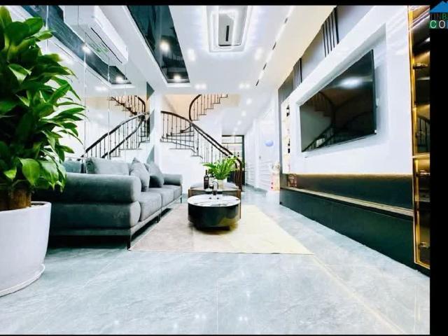 Nhà bán tại Hoàn Kiếm, Hà Nội