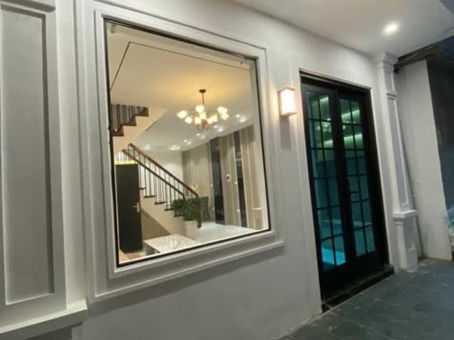 Nhà bán tại Hoàn Kiếm, Hà Nội