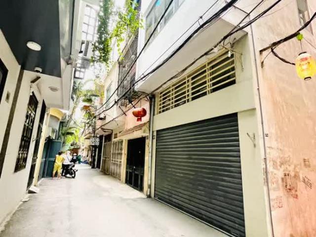 Nhà bán tại Hoàn Kiếm, Hà Nội