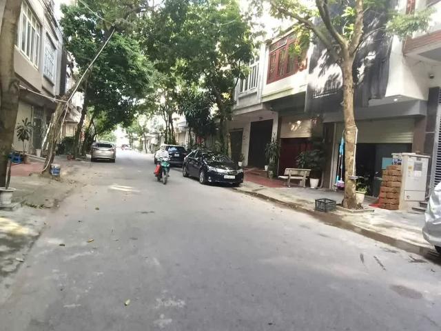 Nhà bán tại Hoàn Kiếm, Hà Nội