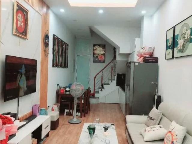Nhà mặt phố bán tại Hoàn Kiếm, Hà Nội