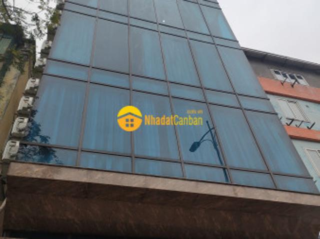 Nhà mặt phố bán tại Hà Nội