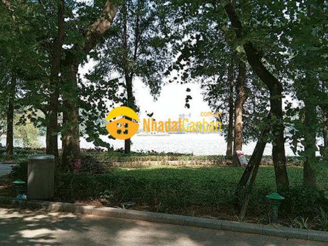 Nhà mặt phố bán