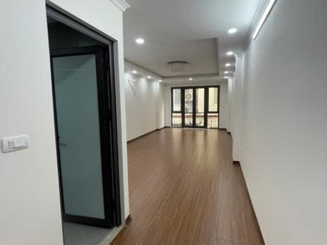 Nhà bán tại Hoàn Kiếm, Hà Nội