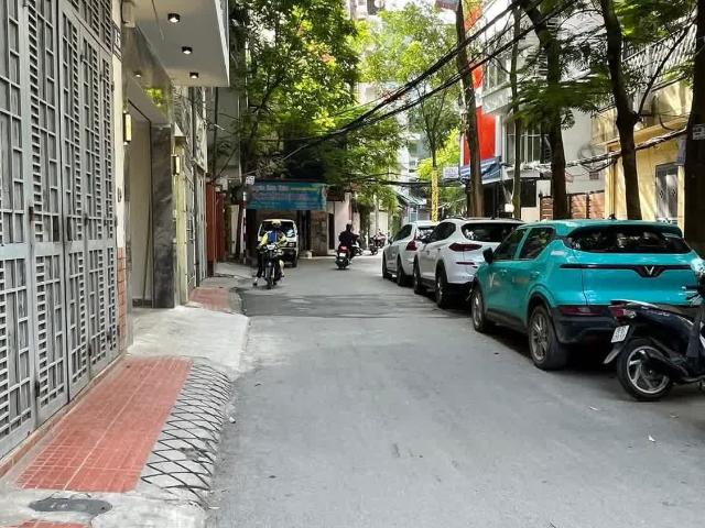 Nhà bán tại Hoàn Kiếm, Hà Nội