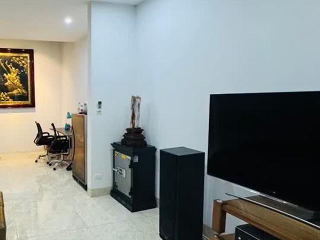 Nhà bán tại Hoàn Kiếm, Hà Nội