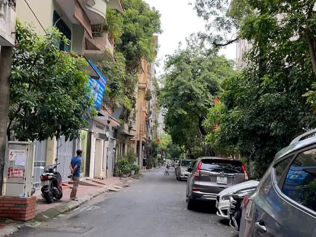 Nhà bán tại Hoàn Kiếm, Hà Nội