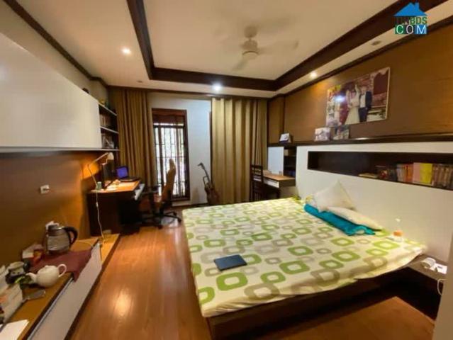 Nhà mặt phố bán tại Hoàn Kiếm, Hà Nội