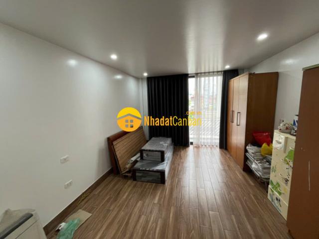 Nhà mặt phố bán