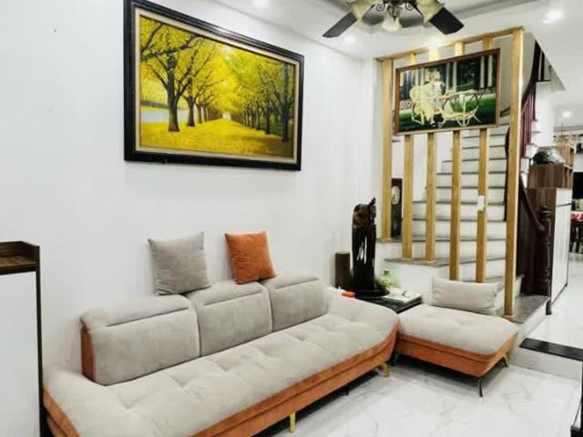 Nhà bán tại Hoàn Kiếm, Hà Nội