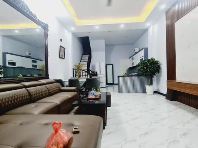 Nhà bán tại Hoàn Kiếm, Hà Nội
