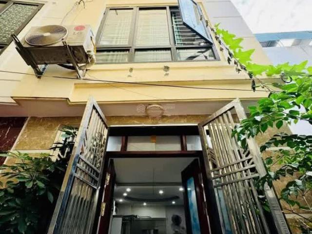 Nhà mặt phố bán tại Hoàn Kiếm, Hà Nội