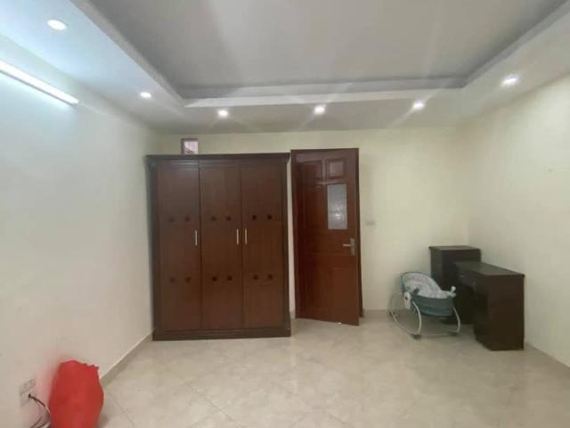 Nhà mặt phố bán tại Hoàn Kiếm, Hà Nội