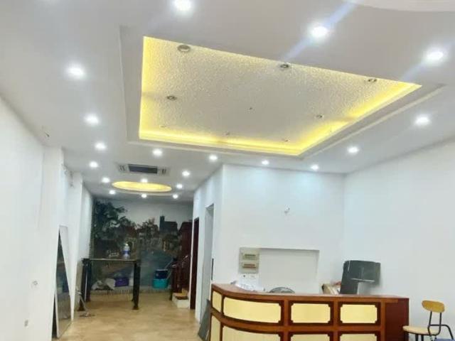 Nhà mặt phố bán tại Hoàn Kiếm, Hà Nội