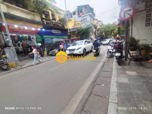 Nhà mặt phố bán