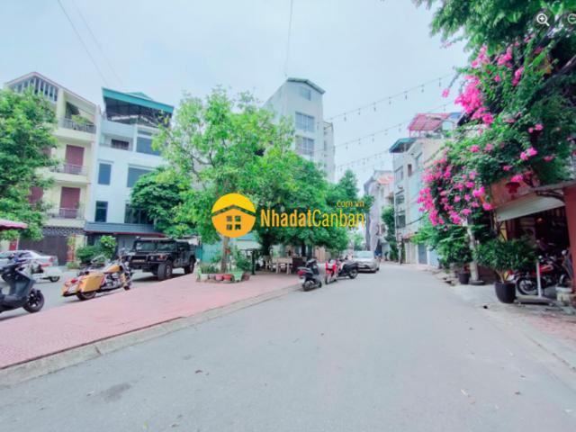 Nhà mặt phố bán