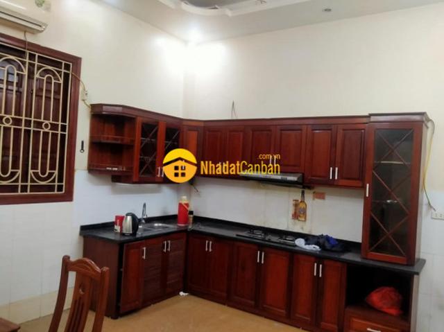Nhà mặt phố bán