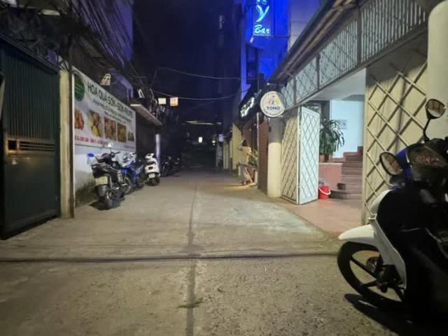 Nhà mặt phố bán tại Hoàn Kiếm, Hà Nội