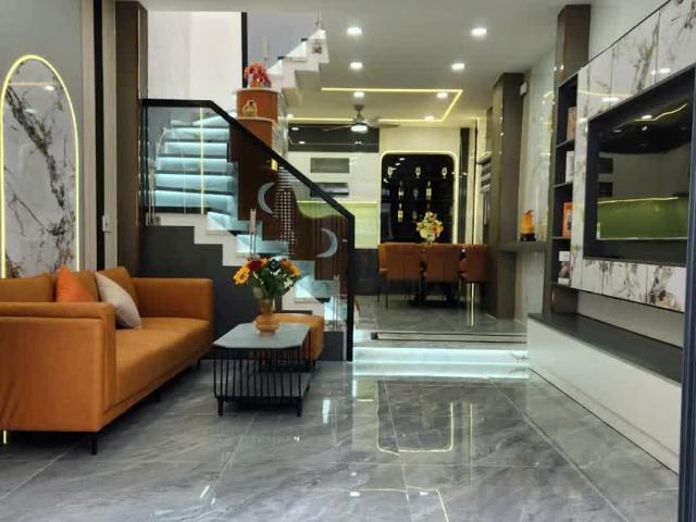 Nhà mặt phố bán tại Gia Lai