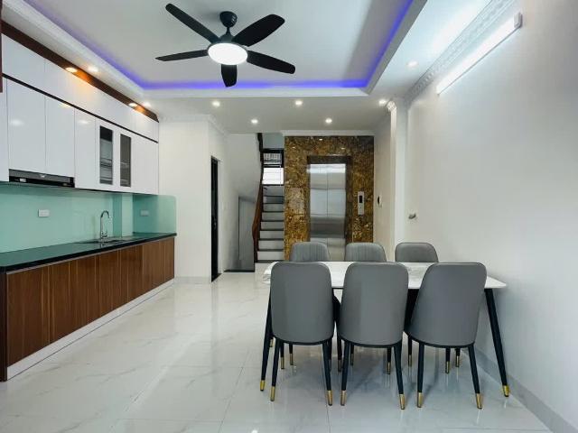 Nhà bán tại Hoàn Kiếm, Hà Nội