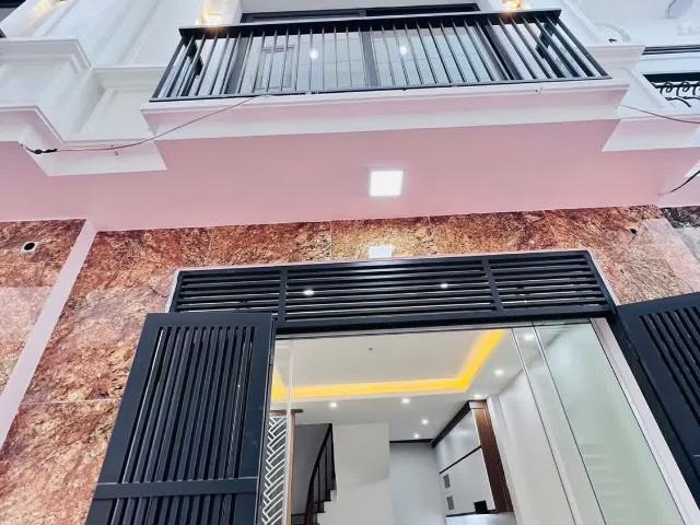 Nhà bán tại Hoàn Kiếm, Hà Nội