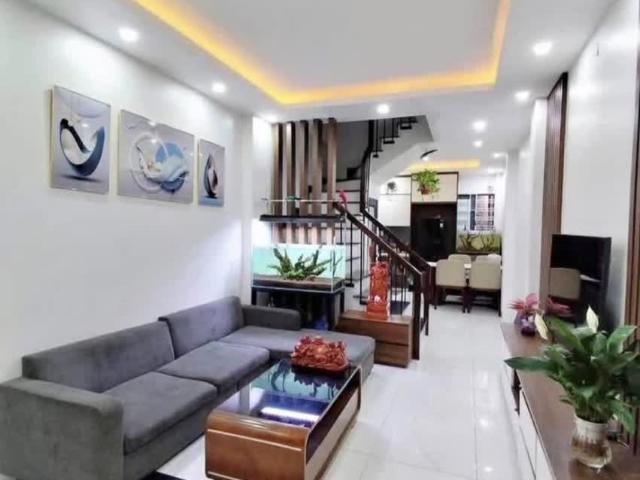 Nhà bán tại Hoàn Kiếm, Hà Nội