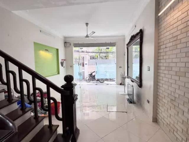 Nhà bán tại Hoàn Kiếm, Hà Nội