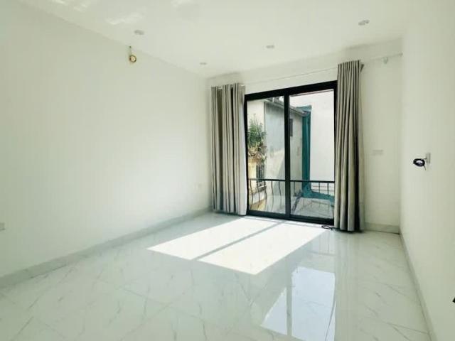 Nhà bán tại Hoàn Kiếm, Hà Nội