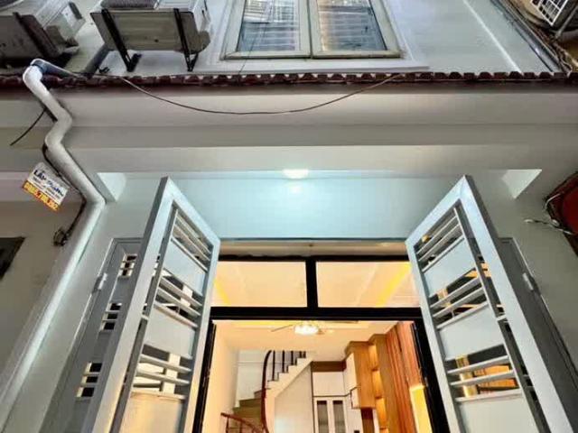 Nhà bán tại Hoàn Kiếm, Hà Nội