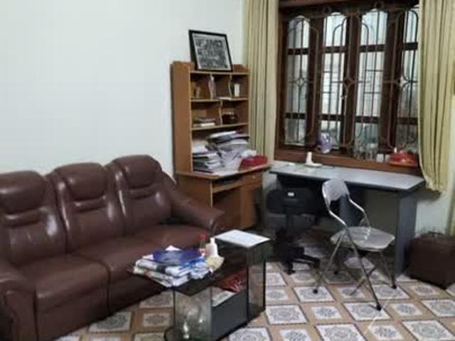 Nhà mặt phố bán