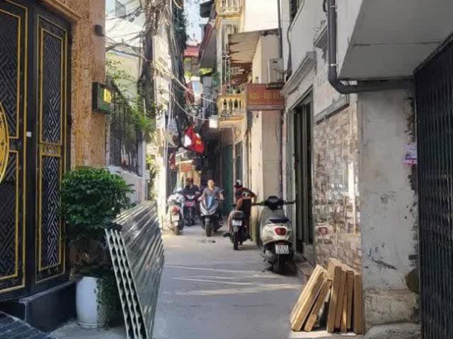 Nhà bán tại Hoàn Kiếm, Hà Nội