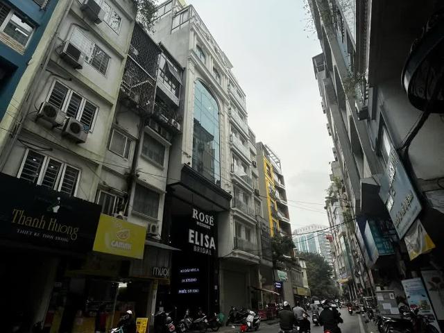 Nhà mặt phố bán tại Hoàn Kiếm, Hà Nội