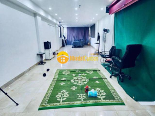 Nhà mặt phố bán