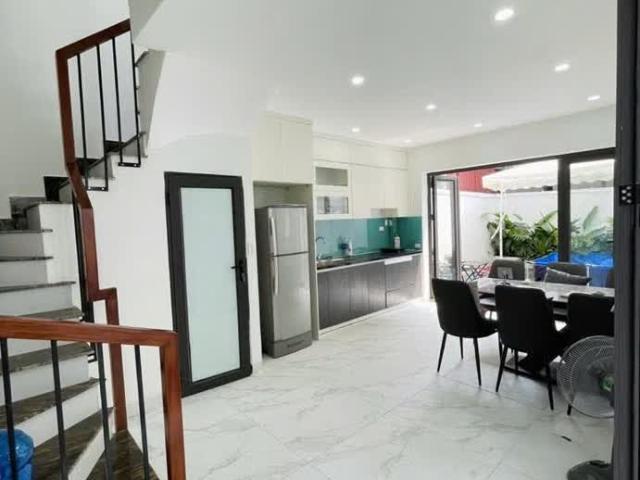 Nhà mặt phố bán tại Hoàn Kiếm, Hà Nội