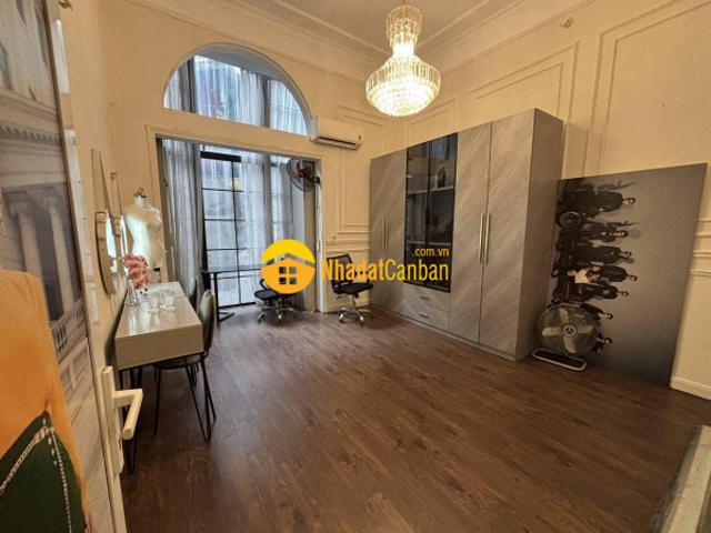 Nhà bán