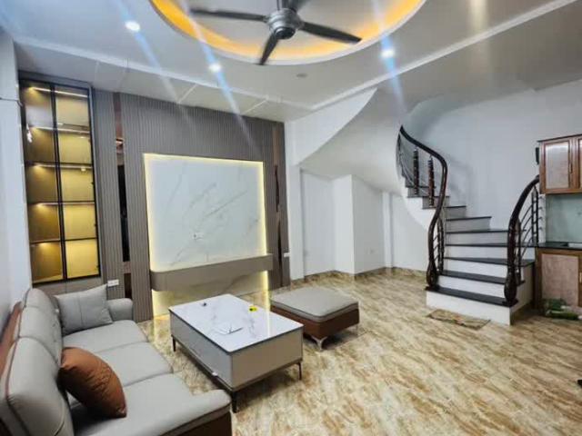 Nhà bán tại Hoàn Kiếm, Hà Nội