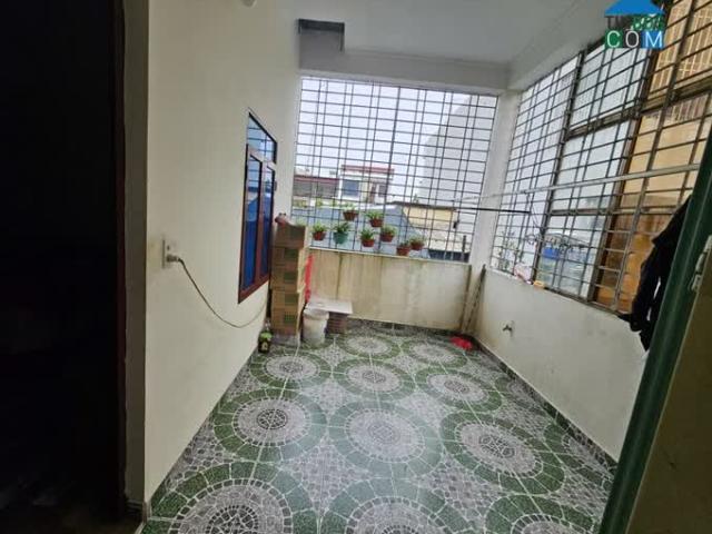Nhà mặt phố bán