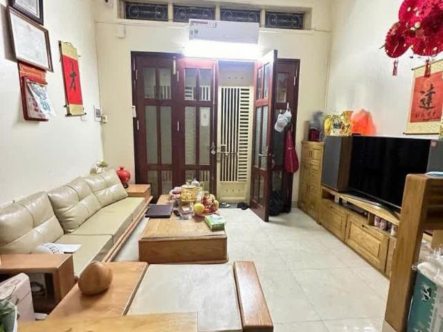 Nhà bán tại Hoàn Kiếm, Hà Nội