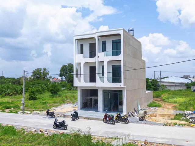 Nhà mặt phố bán tại Gia Lai