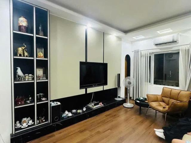 Nhà bán tại Hoàn Kiếm, Hà Nội