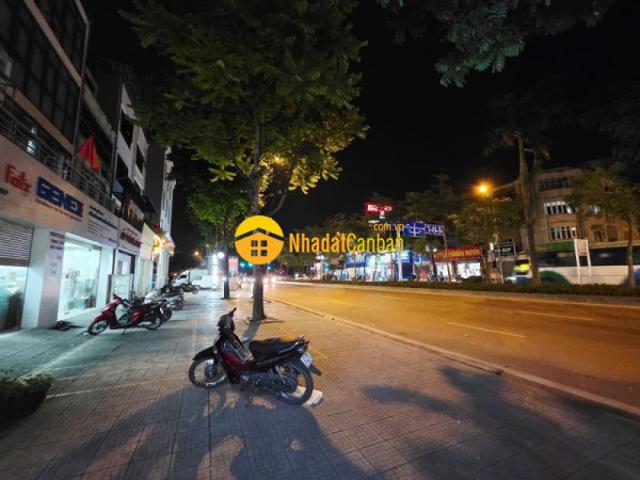 Nhà mặt phố bán
